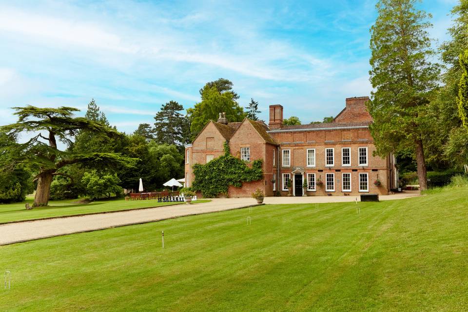 Flitwick Manor​